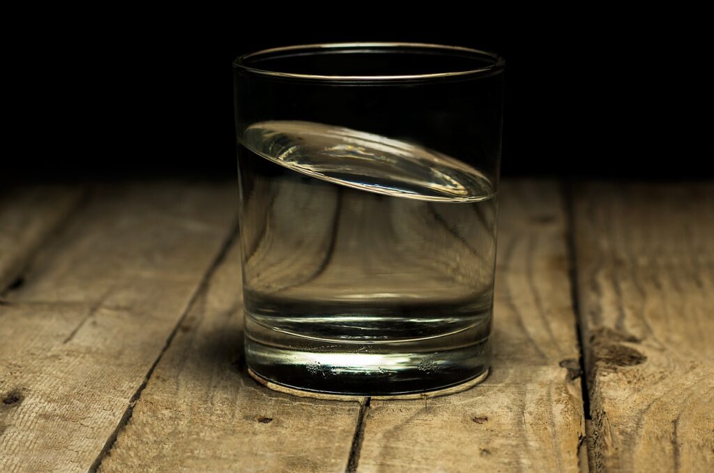 water, glass, tilted, clear, drink, liquid, skew, inception, crooked, transparent, nature, clean, drinking water