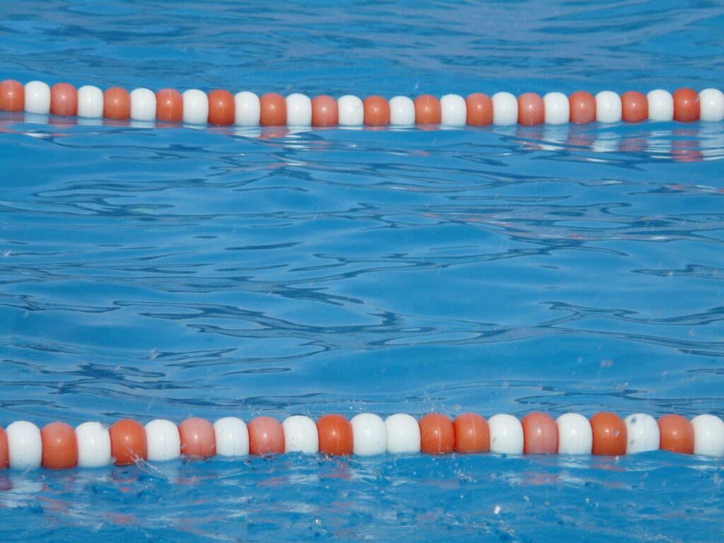 water, blue, mark, limitation, styrofoam, styrofoam balls, delimitation, barrier, swimming pool, tracks, pool, chlorinated water, fun, nature, bathing fun, outdoor pool, water sports