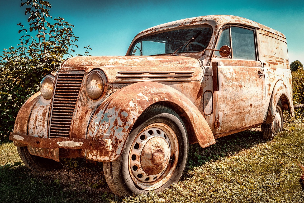 renault juvaquatre, car, rusty, car wallpapers, abandoned, rusted, broken, auto, automobile, old, oldtimer, classic, vintage, retro, nostalgic, france