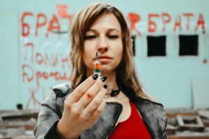 syringe, addiction, injection, needle, drug addict, dose, pain, informal, punk, dangerous, health, clinic, rehabilitation, clinic for drug addicts, drug addicts, treatment