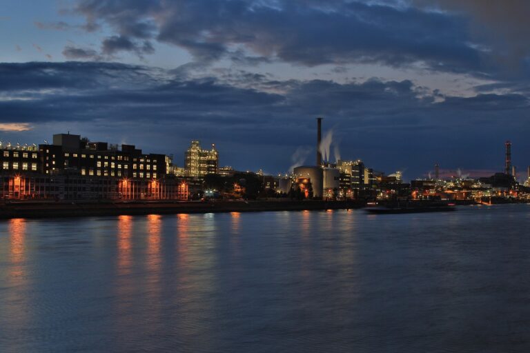 basf, ludwigshafen, industry, rhine, flow, eve, chimney, factory, chemistry, chemical plant, industrial plant, reflection, basf, basf, basf, ludwigshafen, ludwigshafen, chemical plant, chemical plant, chemical plant, chemical plant, chemical plant
