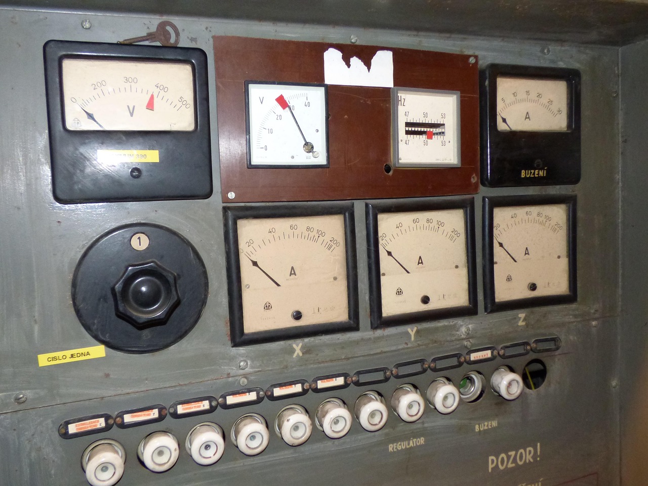 meter, gauge, meters, counters, tension, intensity, electricity, dashboard, fuse, fuses, fuse, fuse, fuse, fuse, fuse, fuses