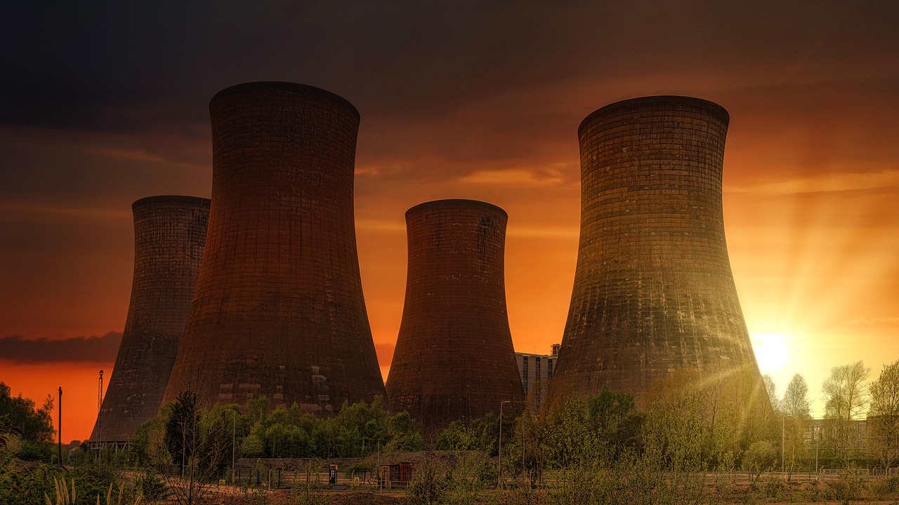 cooling towers, industry, sunset, clouds, eve, dark, power plant, coal-fired power station, nature, energy, environmental pollution, environment, chimney, cooling tower, electricity, technology, industrial plant, factory, heaven, power supply, brown coal, energy generation, environmental protection, mood